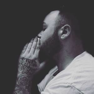 Meet your Posher, Travis